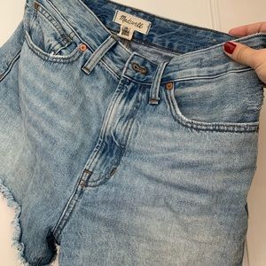 Madewell curvy vintage shorts size 27